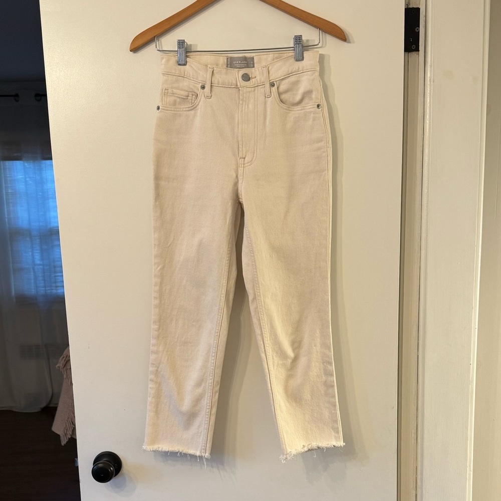 Everlane The Original Cheeky Jean in Ecru
